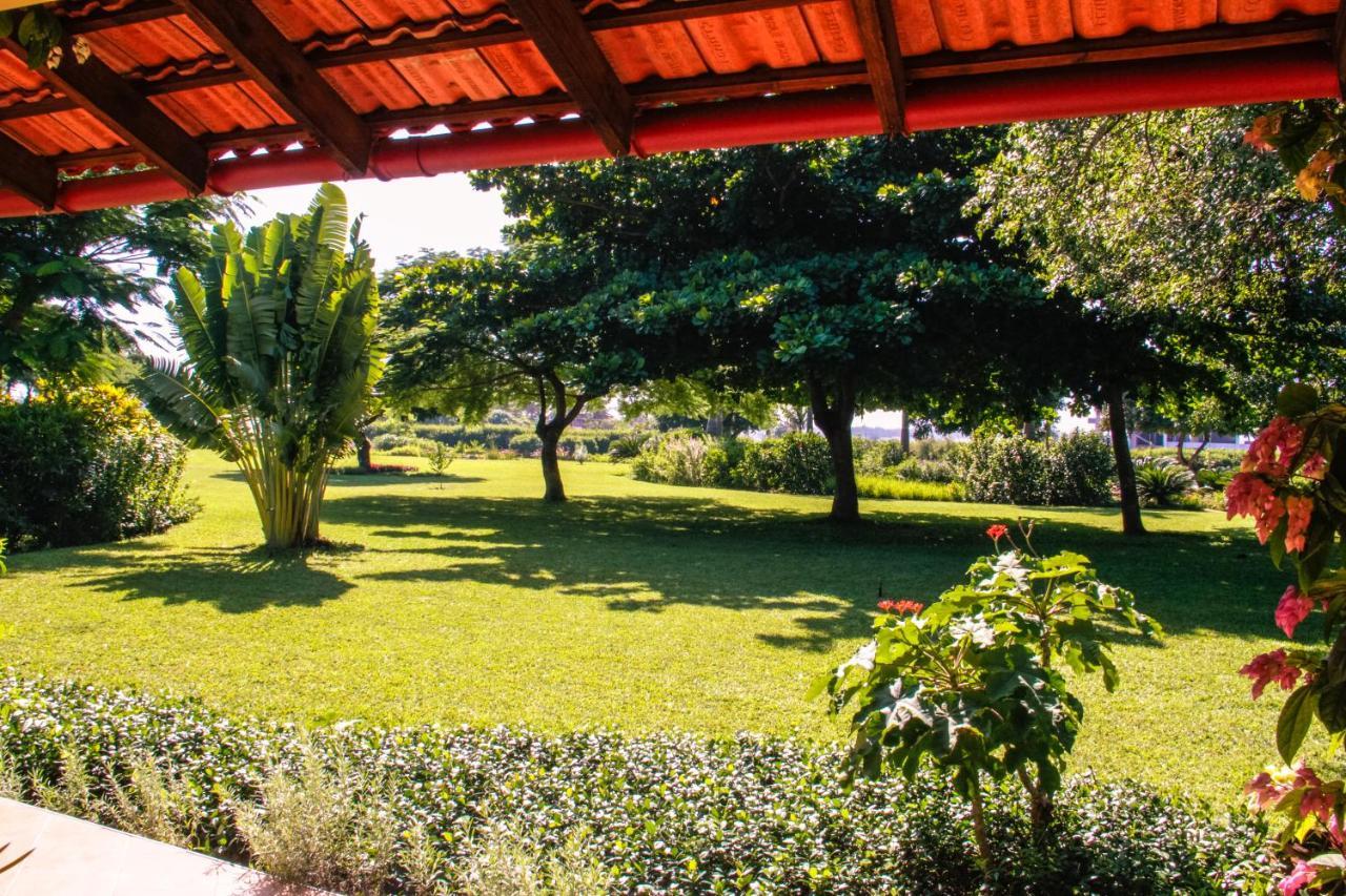 Ancha'S Oasis Hotel Maputo Exterior foto